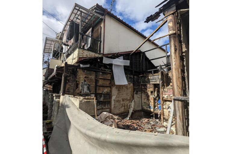 8DFD105C-0F26-4811-A537-28094B13D3AC